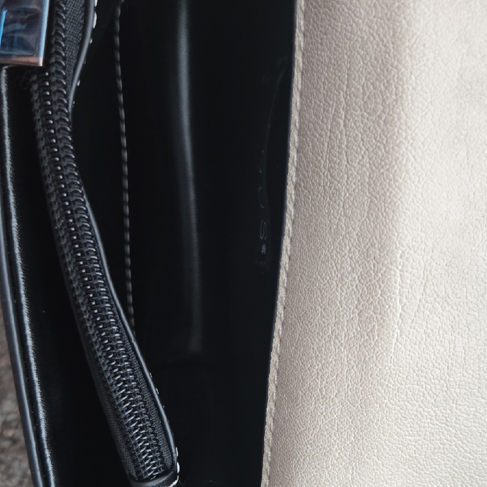 VENUS Cream Crossbody Bag with Turquoise Accents - Picture 13 of 15